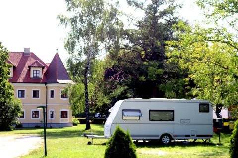 Almtal Camping Pettenbach Wohnwagen