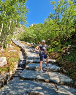 Sabine während eine Hike in Norwegen